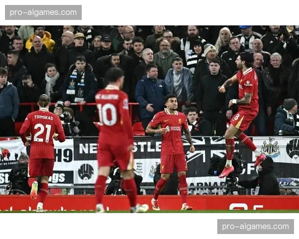 英超争冠形势分析：曼城、阿森纳、利物浦最后十轮赛程对比